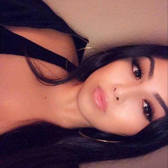 Meet your Posher, Su - Picture 1 of 1